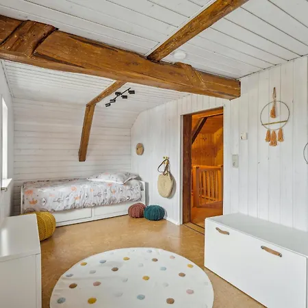 2 Bedroom Beautiful In