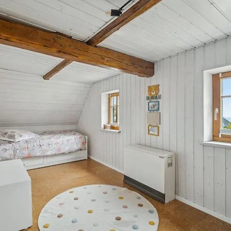 2 Bedroom Beautiful In